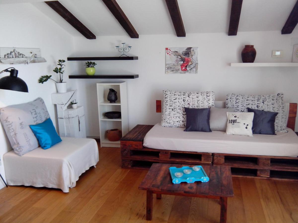 Noa - Apartment With Soul Rovinjsko Selo Bagian luar foto
