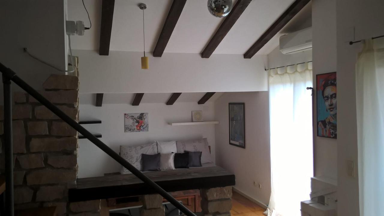 Noa - Apartment With Soul Rovinjsko Selo Bagian luar foto
